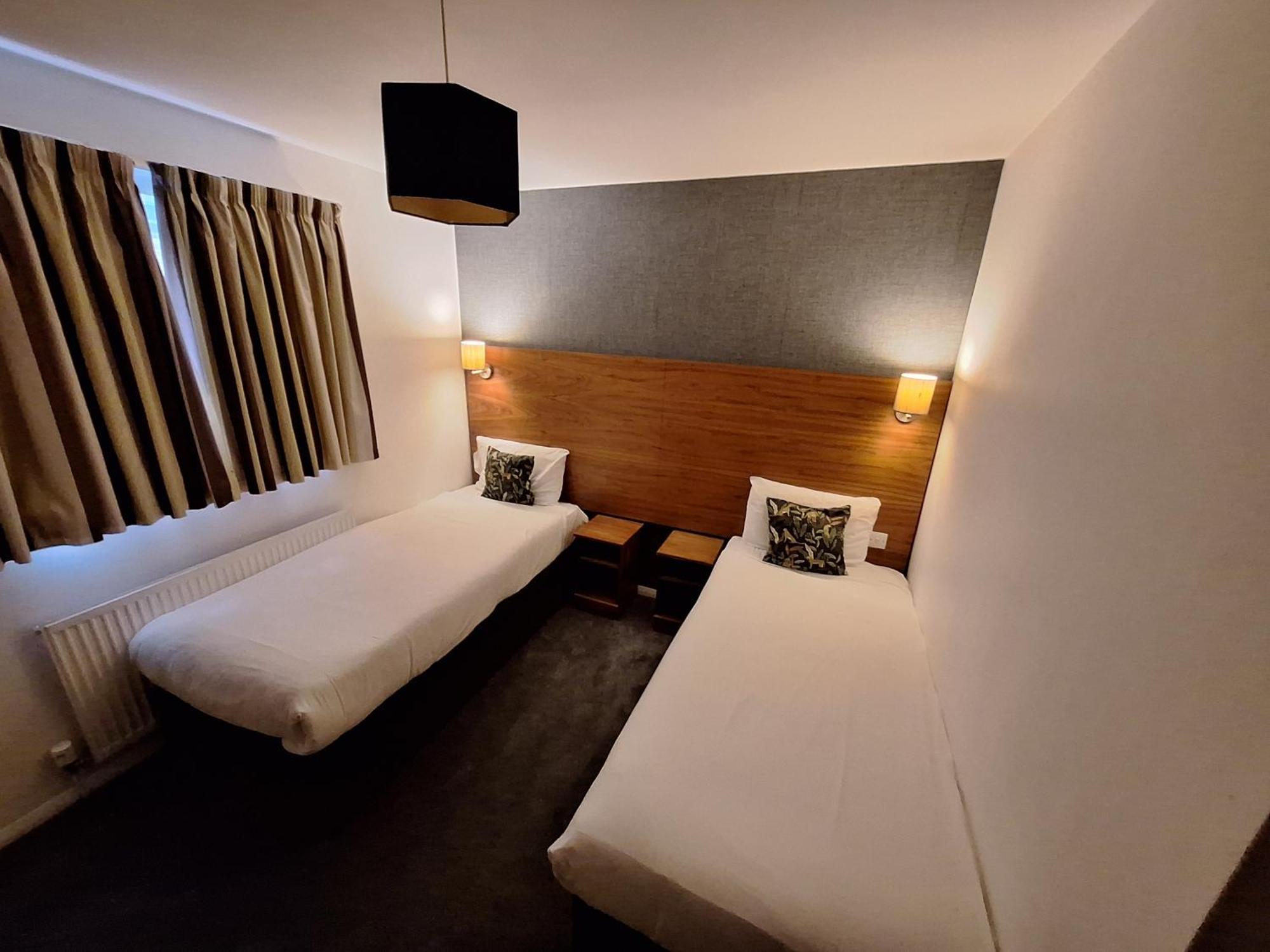 Stockwood Hotel - Luton Airport Exterior foto